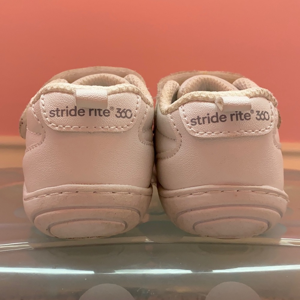 Stride Rite Walk 360